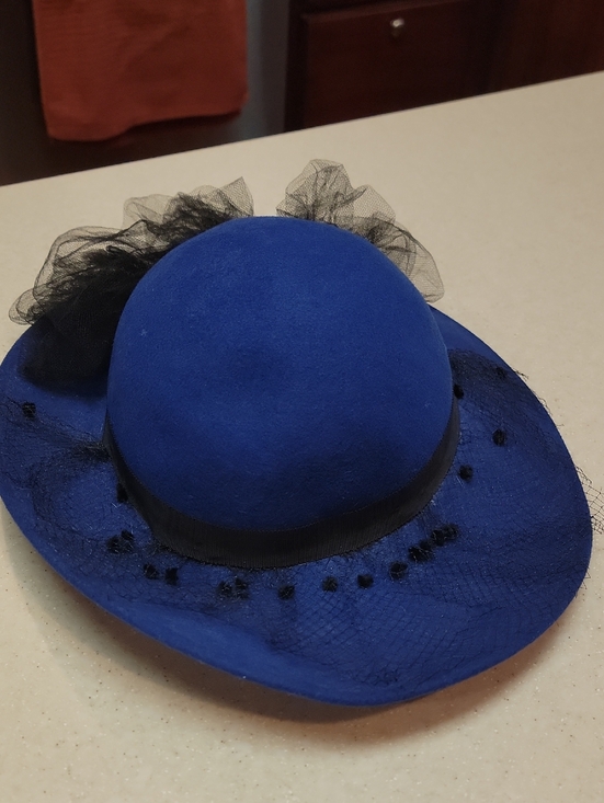 Bollman Accessories - Elegant Blue Women's Felt Hat with Black Net Trim